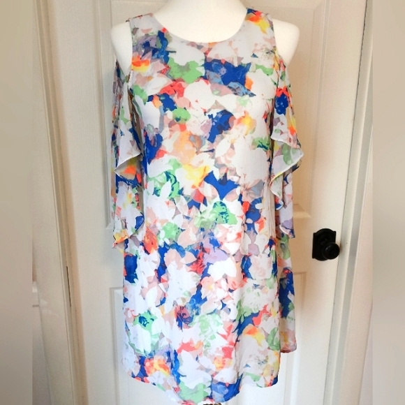 Sequin Hearts Other - Floral Cold Shoulder Dress Girls 14